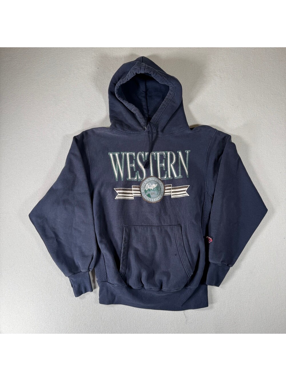 Vintage 90s Heavy Weight Western Washington University Navy Blue Pullover Hoodie